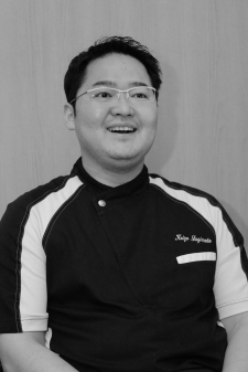杉本 敬三